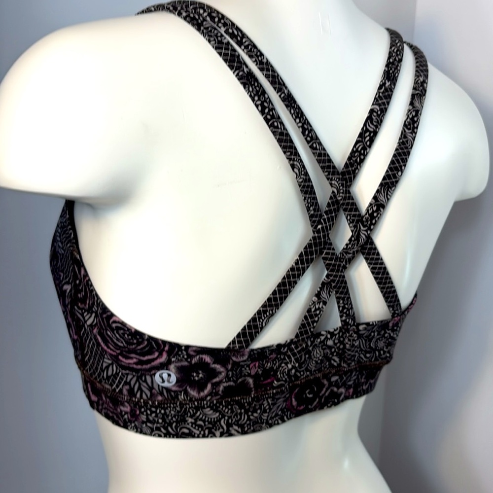 Lululemon Sports Bra - Trellis Bloom Floral Black, Grey and Pink Sports Bra. - Picture 6 of 8